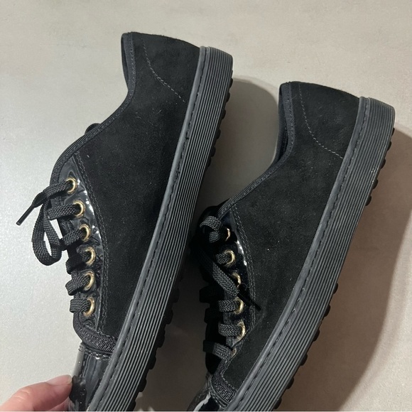 TOD’S Suede Leather Casual Shoe - Picture 3 of 9